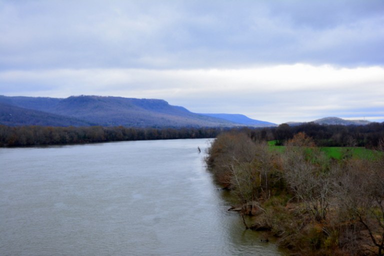Tennessee River